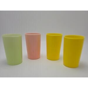 Poly Flex by Republic Plastic Cups Stock #142 Set of 4